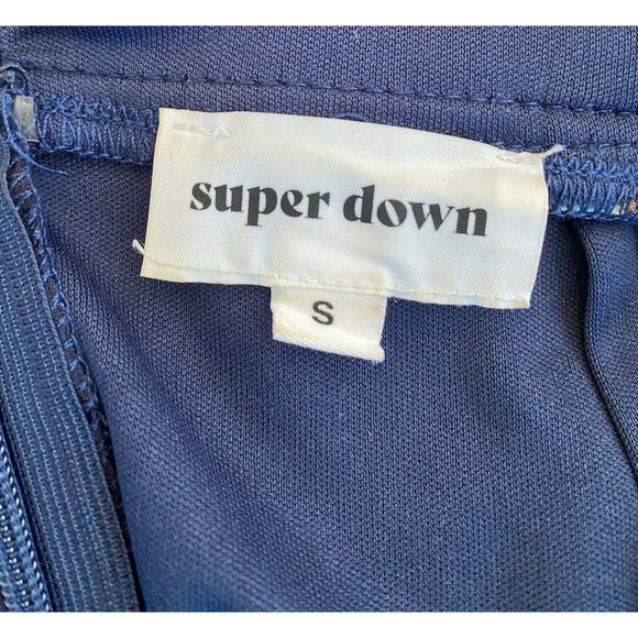 Super Down Floral Wrap Dress - Picture 4 of 5